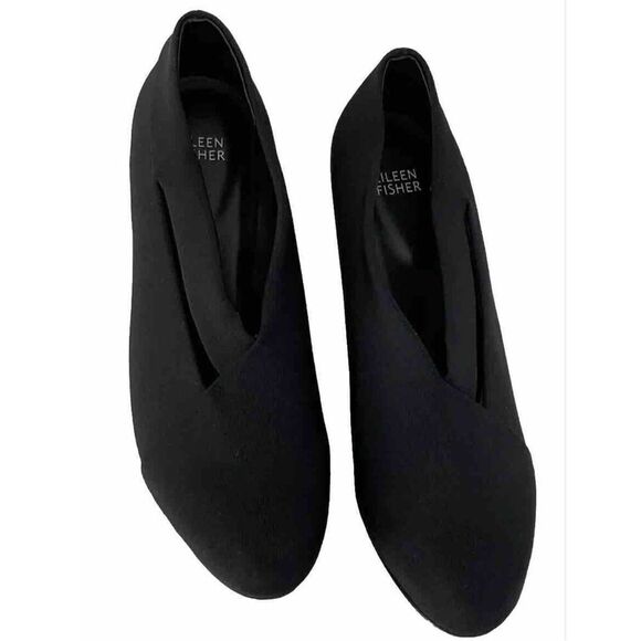 Eileen Fisher Vero Cuoio Slip On Cut Out Knit Stretchy‎ Heels Pumps Size 7 Black - Picture 1 of 9